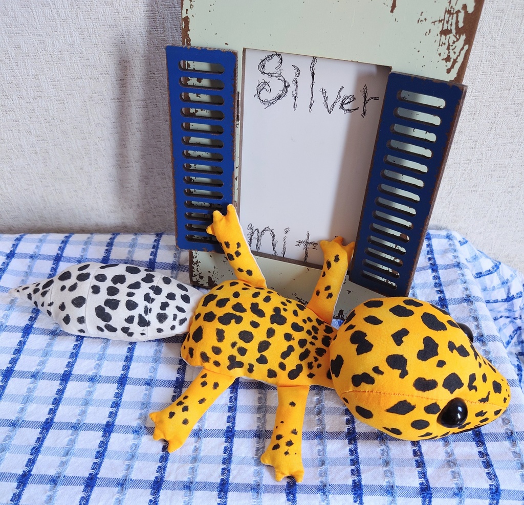 【入荷待ち】ヒョウモントカゲモドキぬいぐるみ(ハイイエロー)