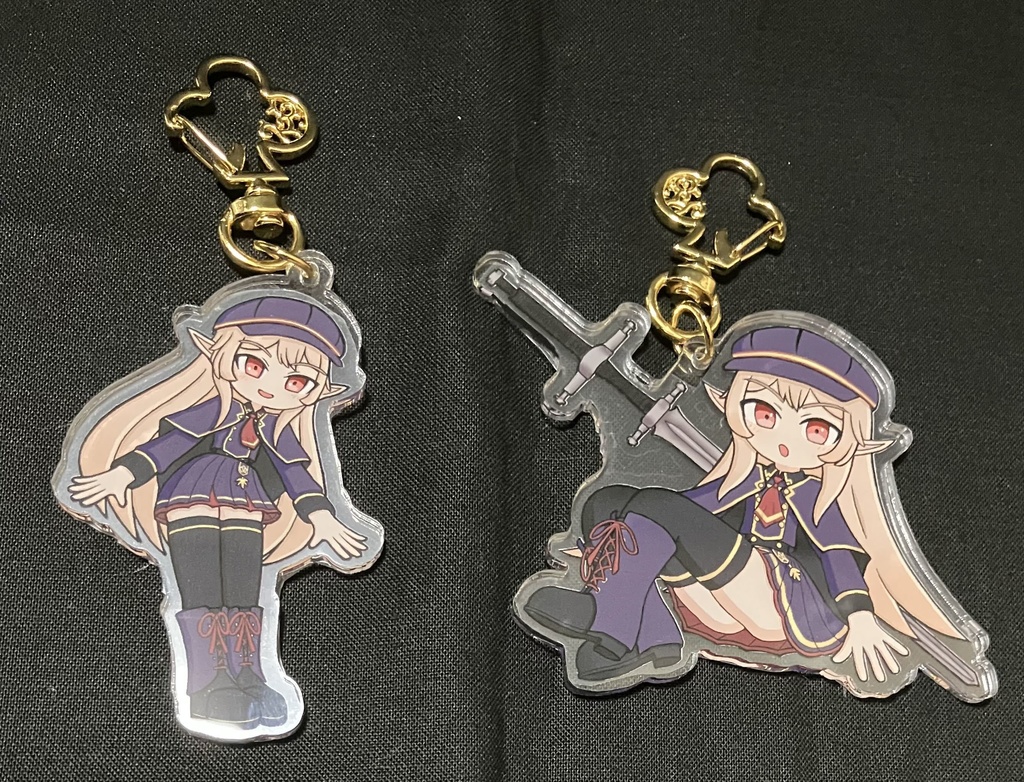 【アクリルキーホルダー】オリヴィア