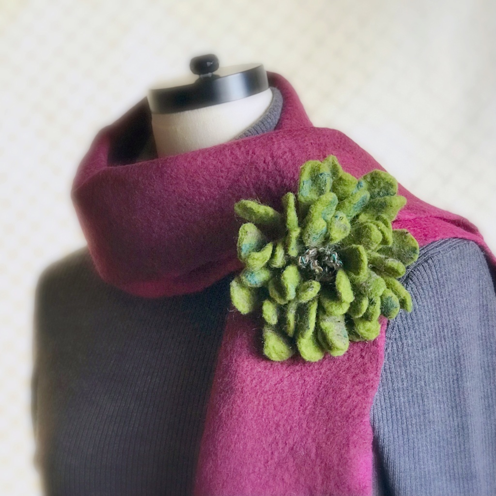 森が呼ぶコサージュ