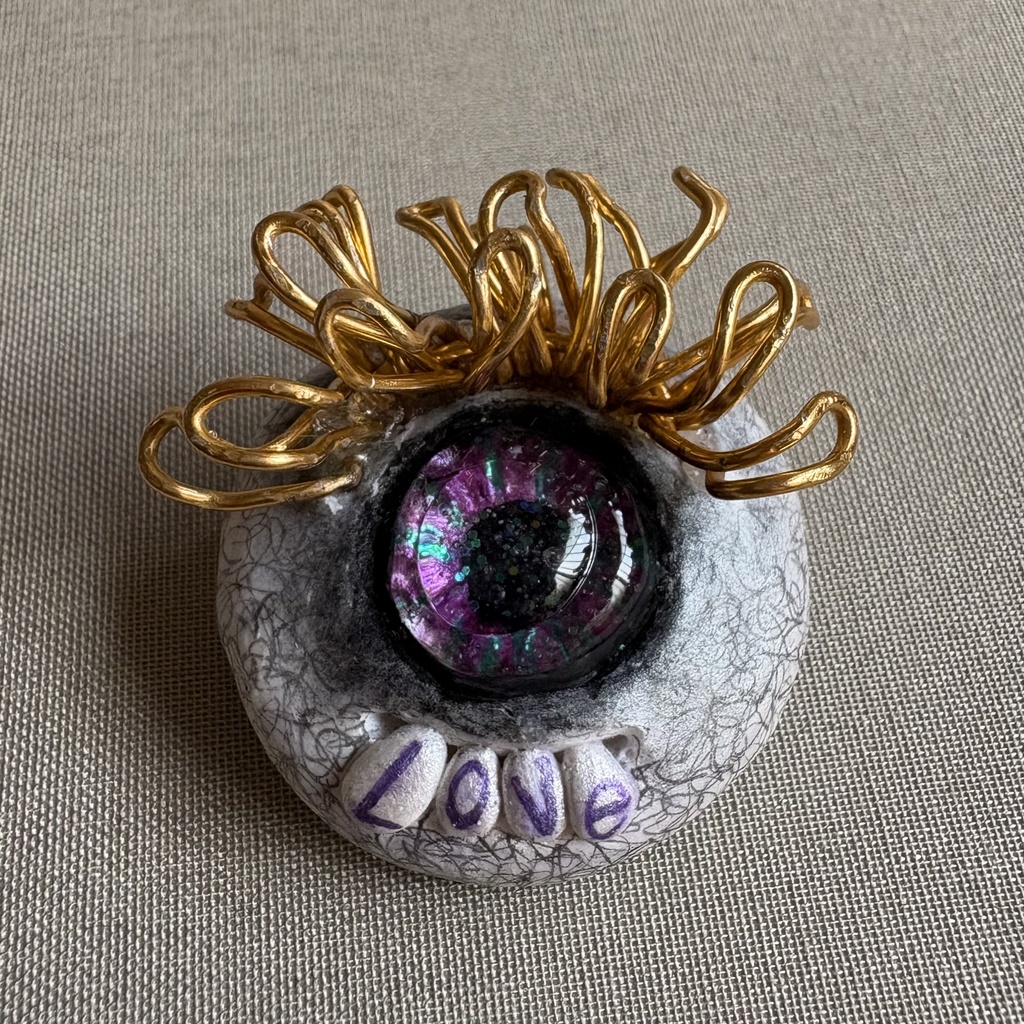 『ケッキョクLOVEやん』シリーズ   ヒトツメ•パープル