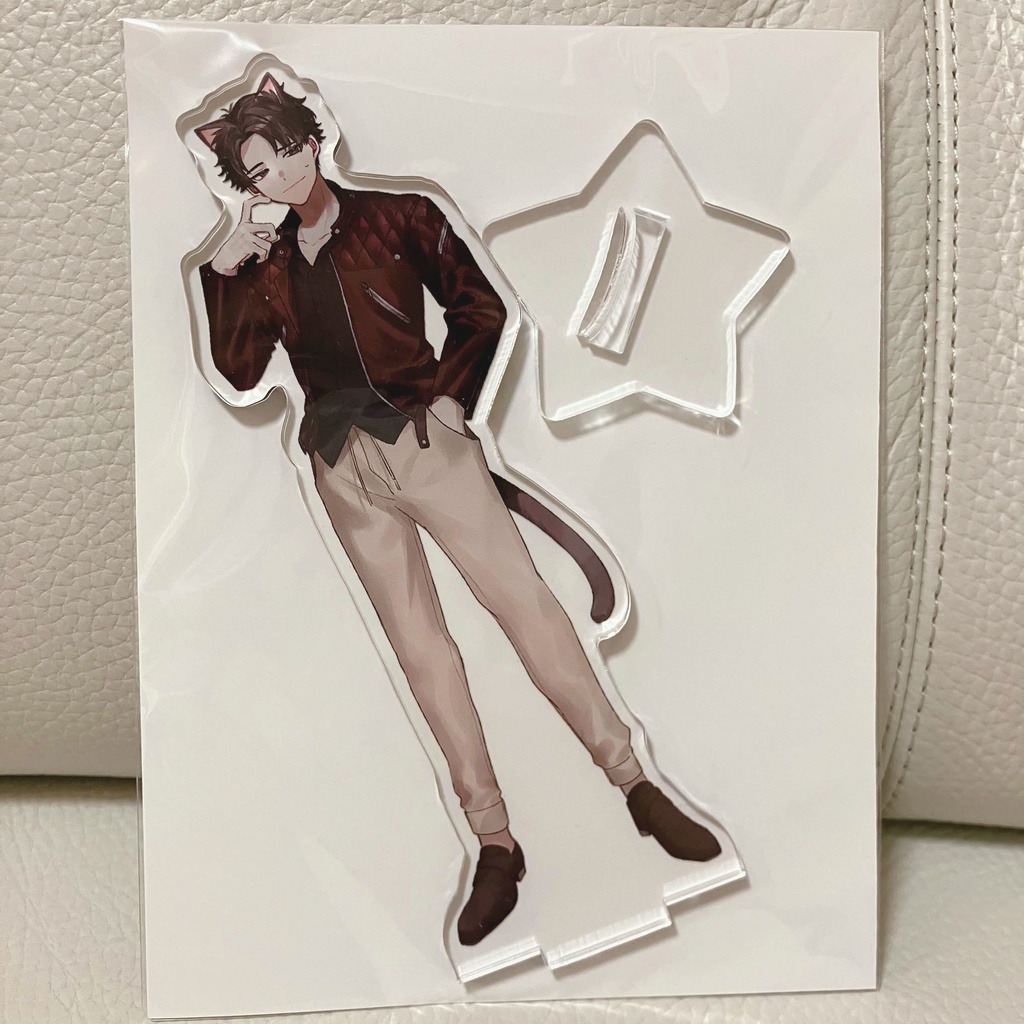 Nyaporia等身アクスタ