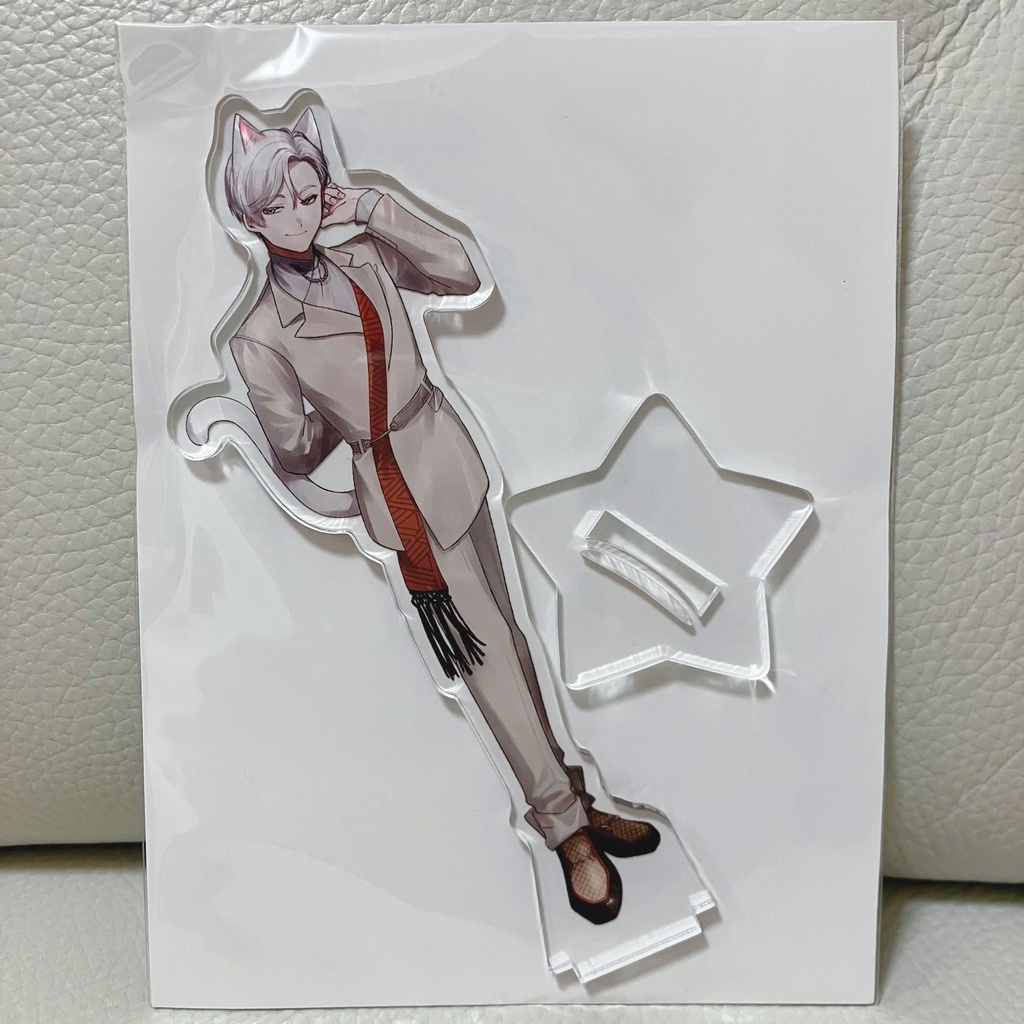 Nyaporia等身アクスタ