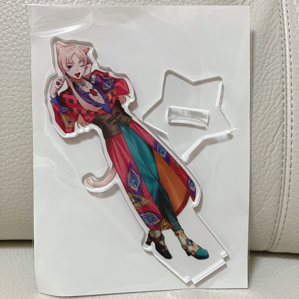 Nyaporia等身アクスタ