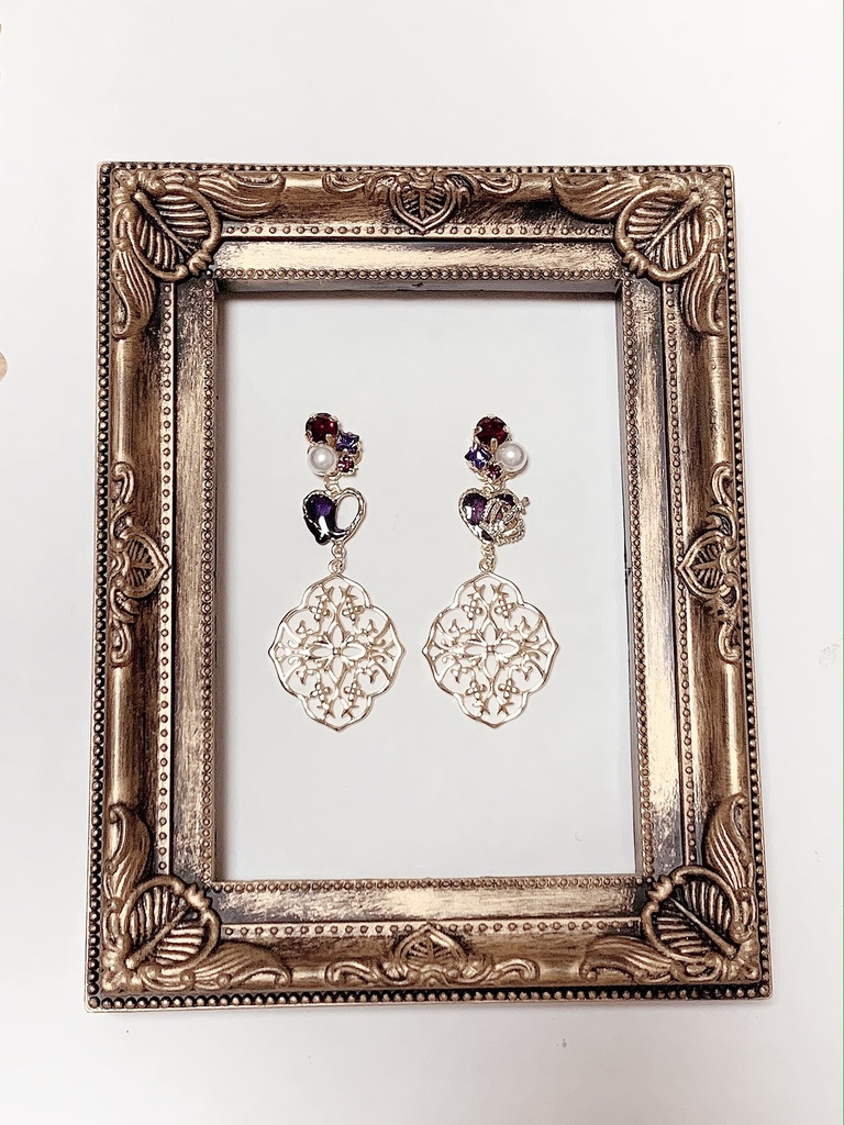 ツイステッドワンダーランド ポムフィオーレイメージピアス NEW