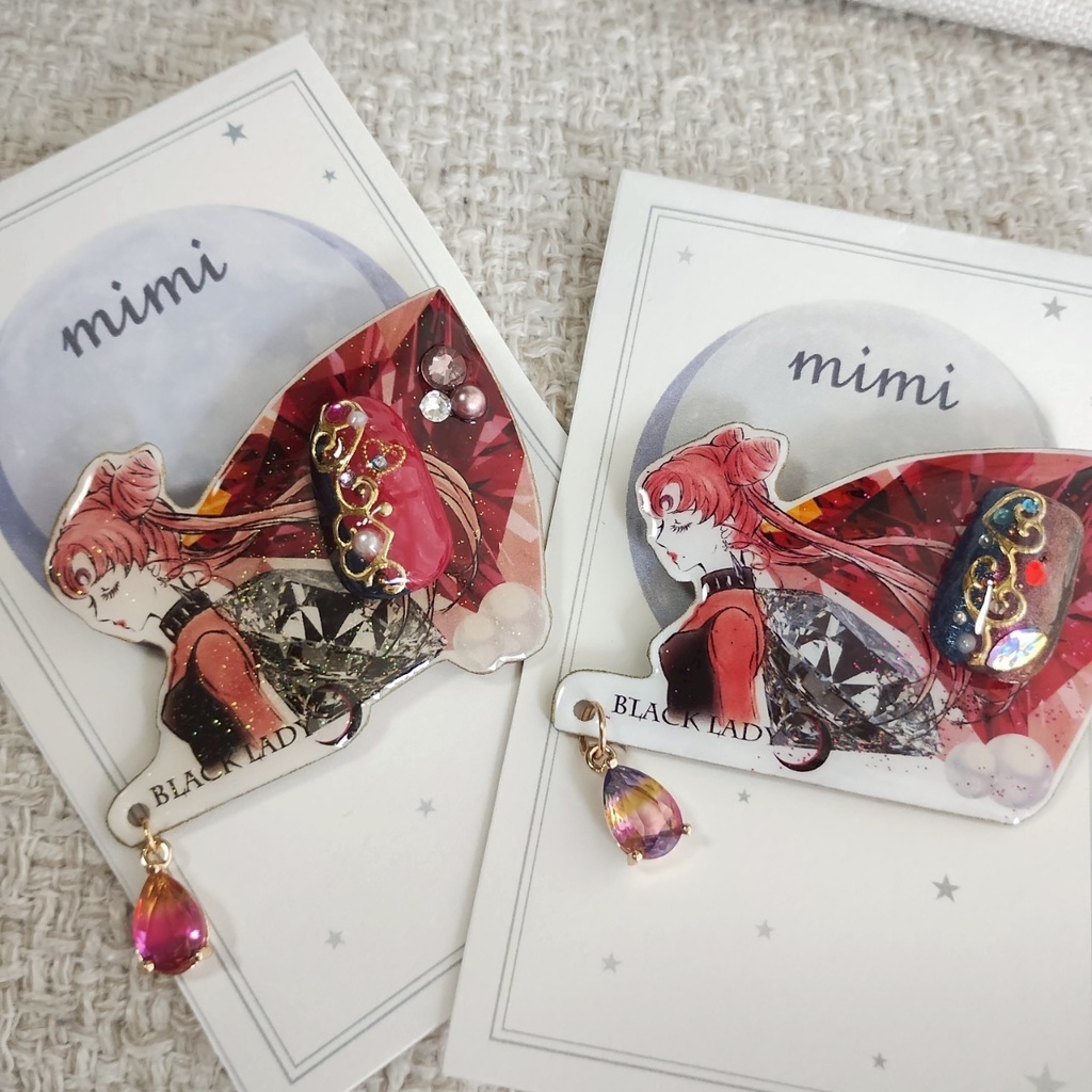 ブラックレディ アートバッチ