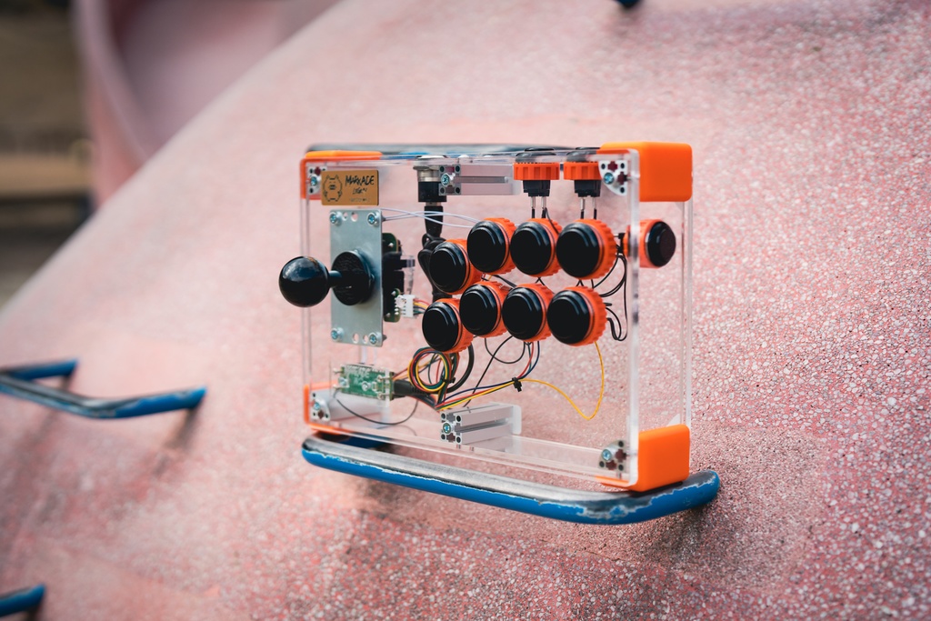 【発売記念Tシャツ付き!】オリジナルアケコン「MARKADE LEGACY」FIGHT STICK MKF-01