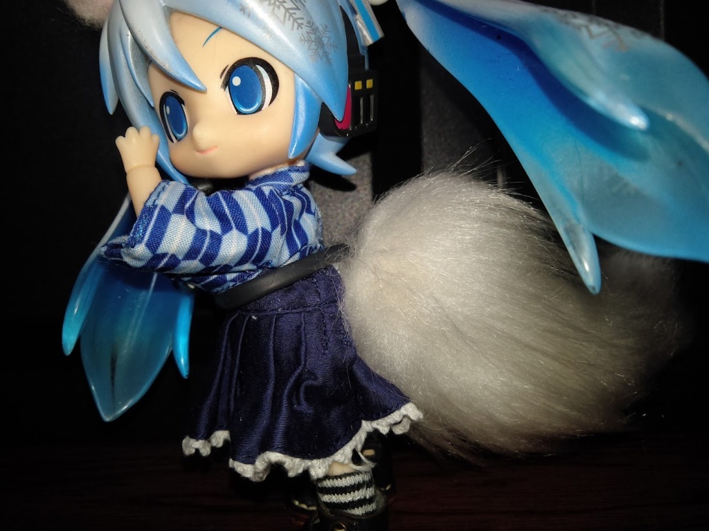 ハンドメイド_ねんどろいどどーる用_ケモミミ・尻尾(白)