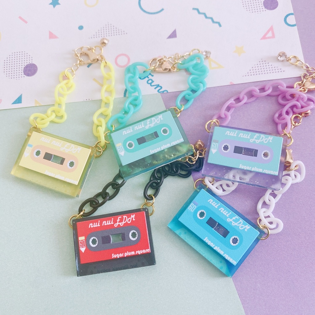 レトロカセットポシェット