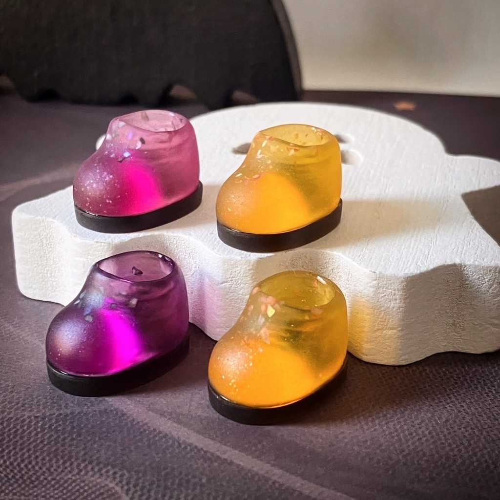 秋色カラーのグミなお靴