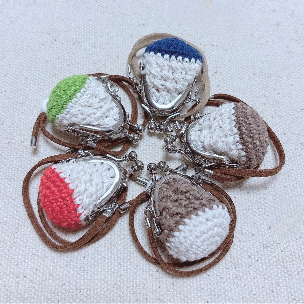 がま口ポーチ