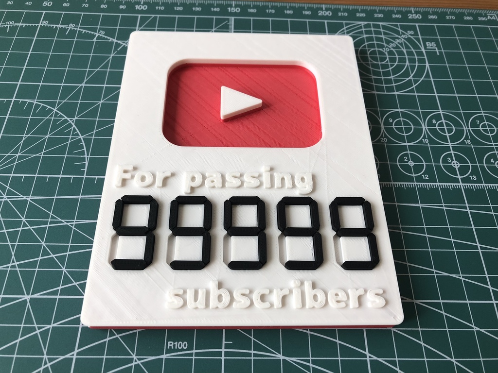 【stlデータ】"YouTubeの盾" 風な3Dモデル