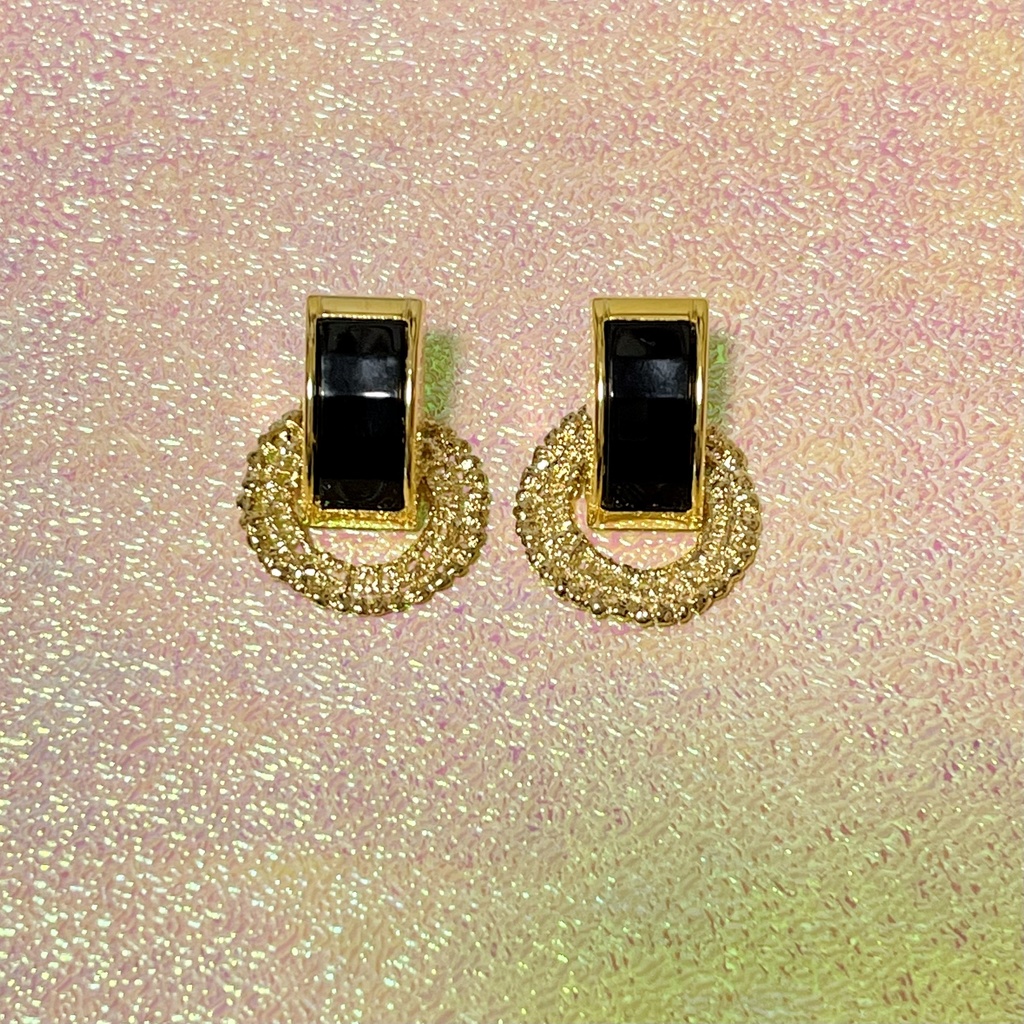 ▋○ ▋○ ピアス