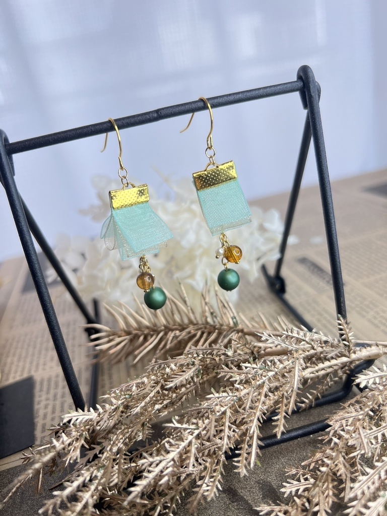 原神キャライメージ(ピアスorイヤリング)