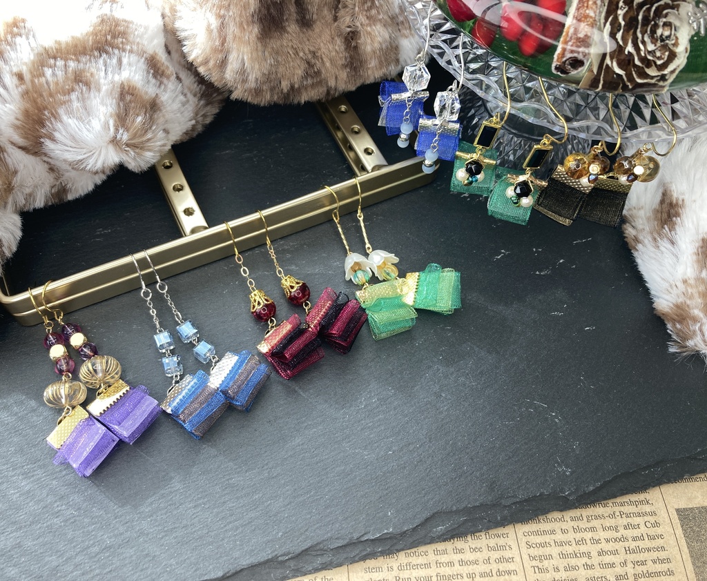 原神キャライメージ(ピアスorイヤリング)