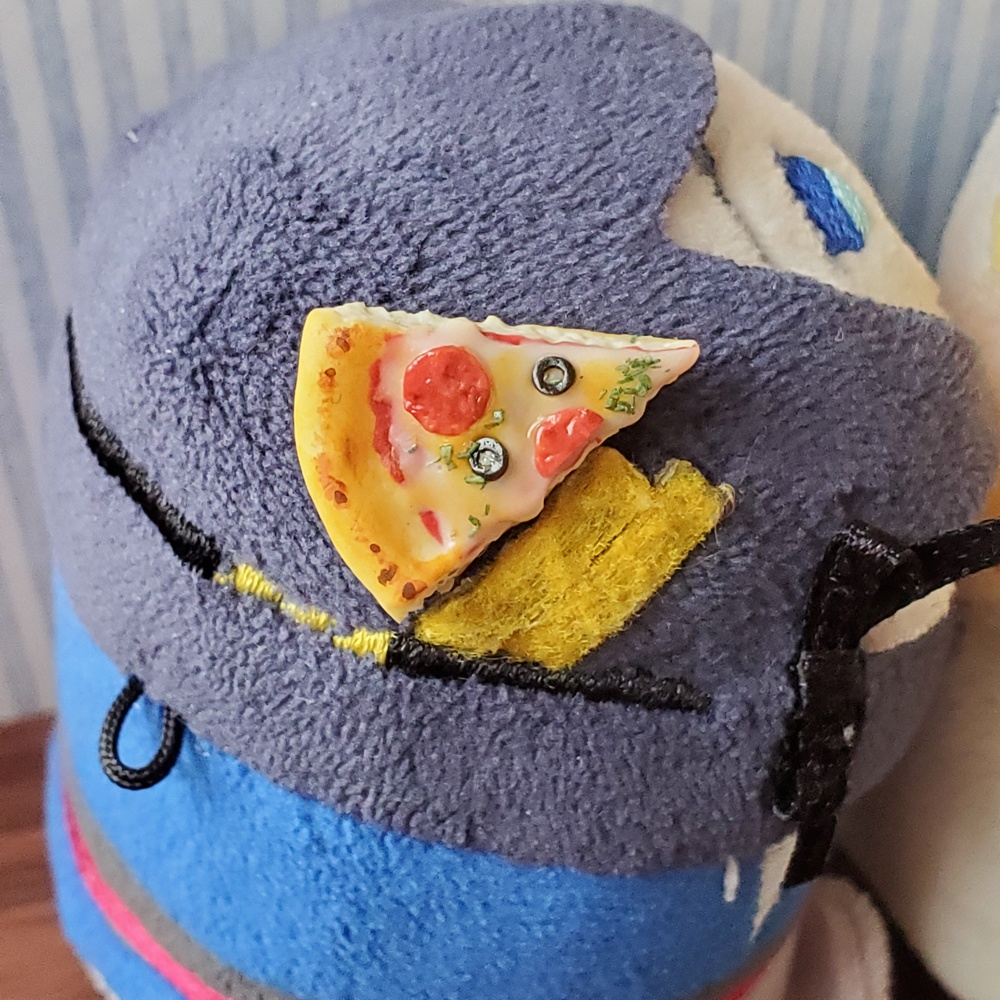 ★在庫セール★【アクセサリー】ピザ(マグネットタイプ)