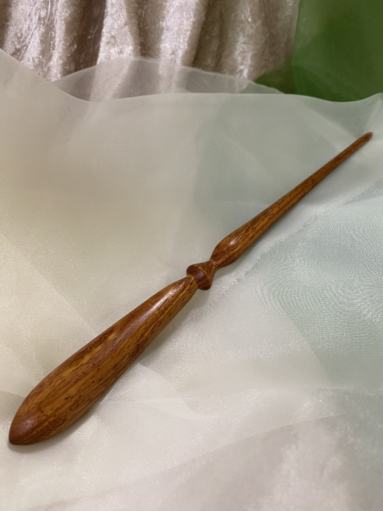 魔法の杖『花梨の杖』