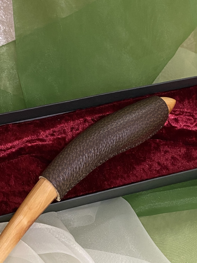 魔法の杖『林檎の杖(牛革)』