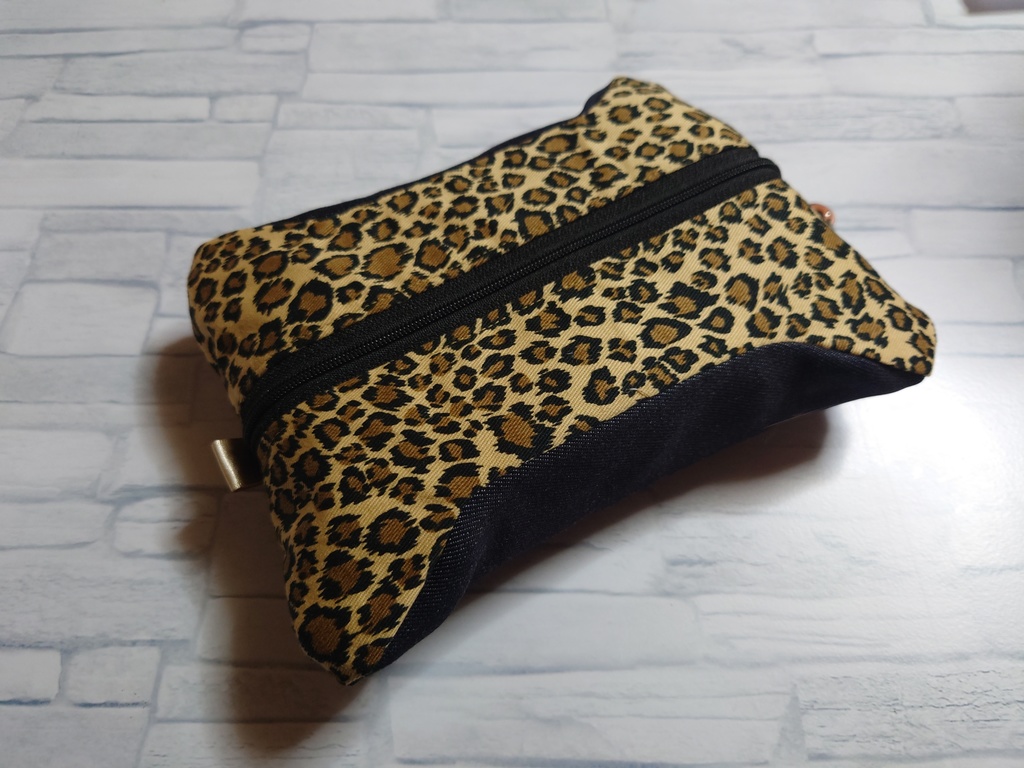 送込*B-29】2体一緒にお出かけポーチ