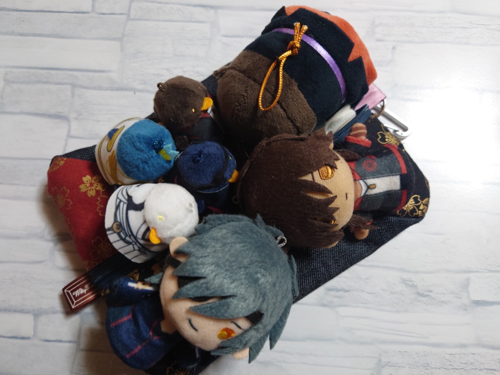 送込*B-30】2体一緒にお出かけポーチ