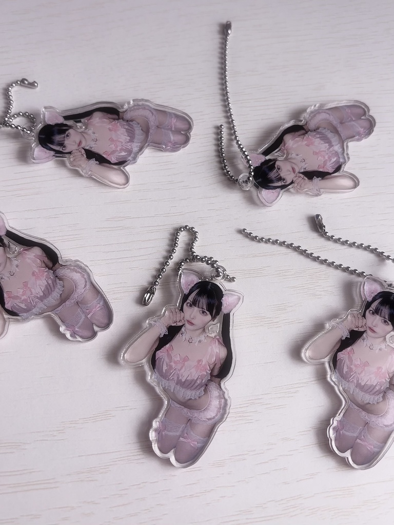 ❤︎アクリルキーホルダー❤︎