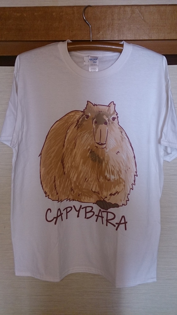 カピバラTシャツ
