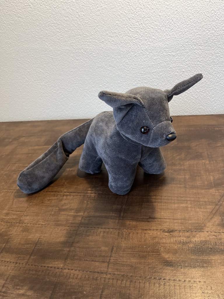 ぬいぐるみ くろねこ?