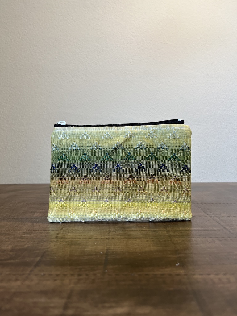 平たい絹ポーチ