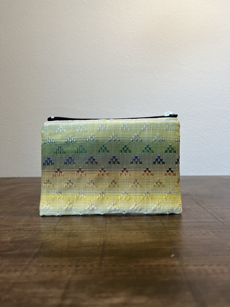 平たい絹ポーチ