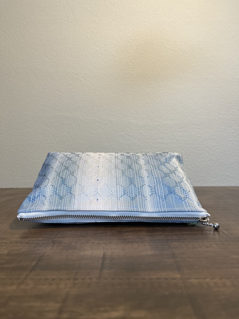 大きい絹ポーチ①