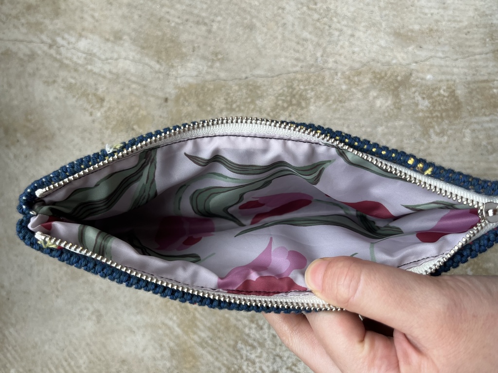 ほそいポーチ①