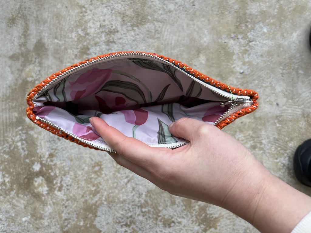 ほそいポーチ③