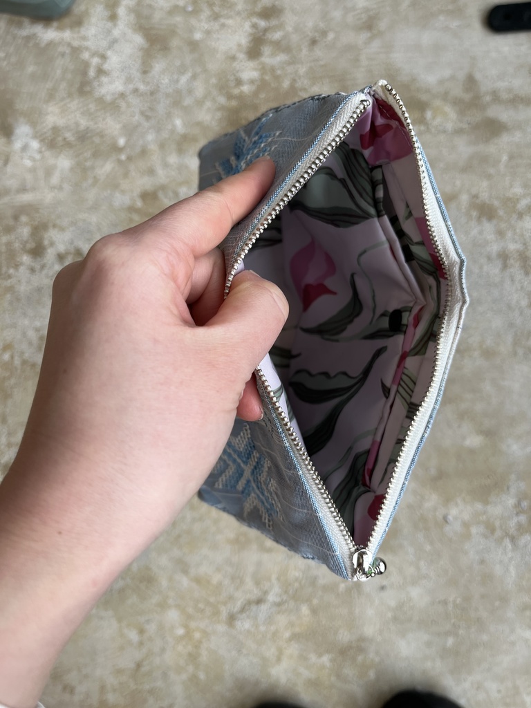 大きい絹ポーチ②