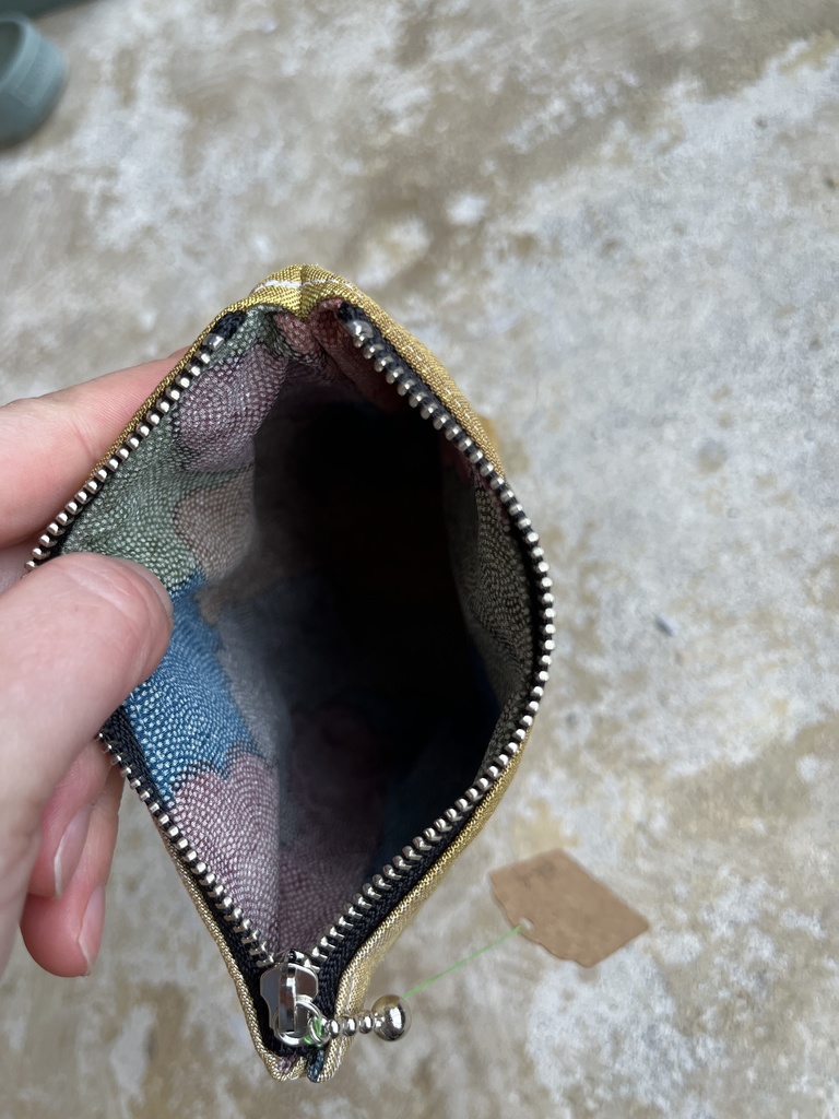 たてなが絹ポーチ