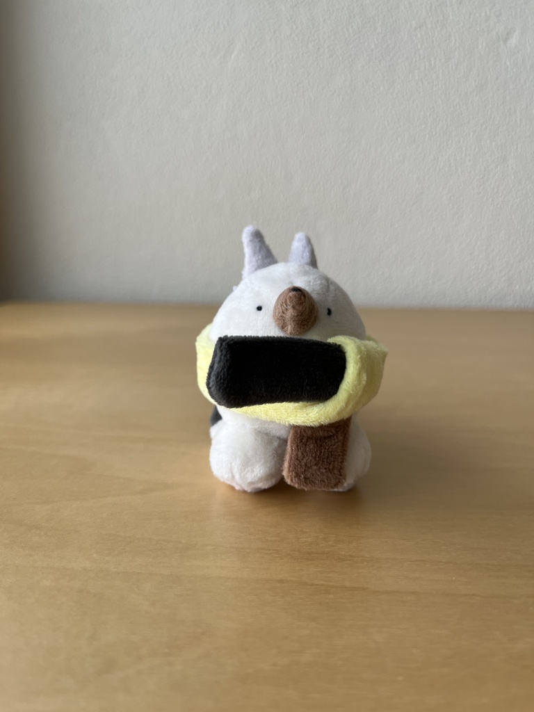 不思議な生き物　withマフラー