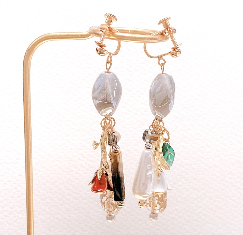 【SALE】プロセカ 純白のあなたへ、誓いの歌を!(青柳冬弥・神代類) 衣装イメージピアス/イヤリング