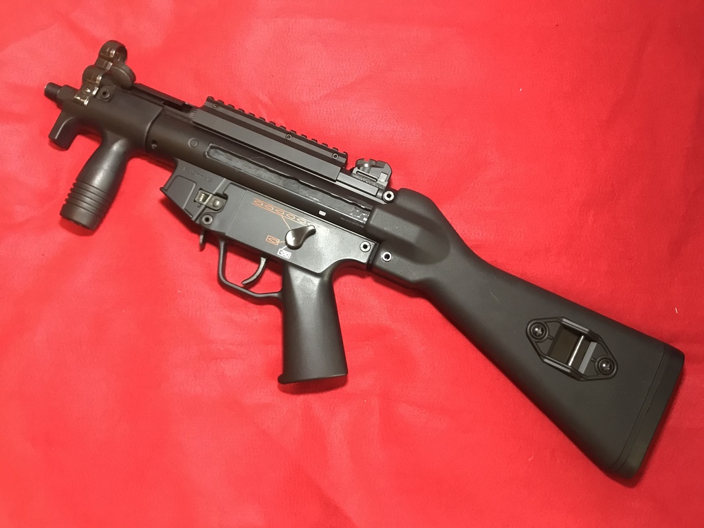 東京マルイ　MP5K M4ストックカスタム