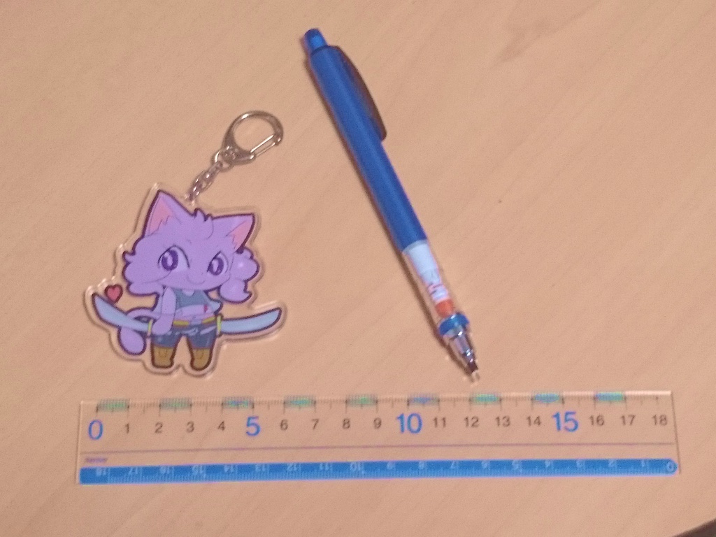 【Smiles Awey】 アクリルキーホルダー「ピナ」