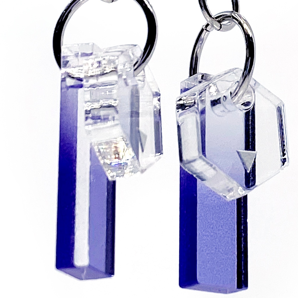 【effect_purple】ピアス・イヤリング│アクリルアクセサリー│││ユニーク│ストリート系│メンズ│モード系│かっこいい│揺れる