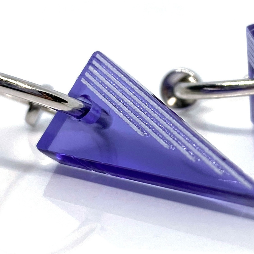 【spice_purple】ピアス・イヤリング│アクリルアクセサリー│││ユニーク│ストリート系│メンズ│カッコイイ│三角│揺れる│モード系