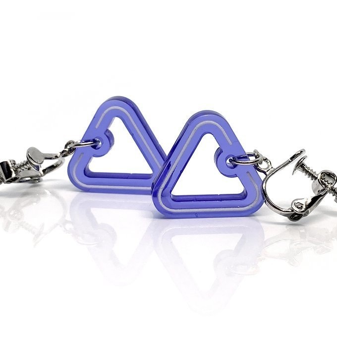 【delta_purple】ピアス・イヤリング|アクリルアクセサリー||ユニーク|ストリート系|メンズ|カッコイイ|三角|揺れる|モード系