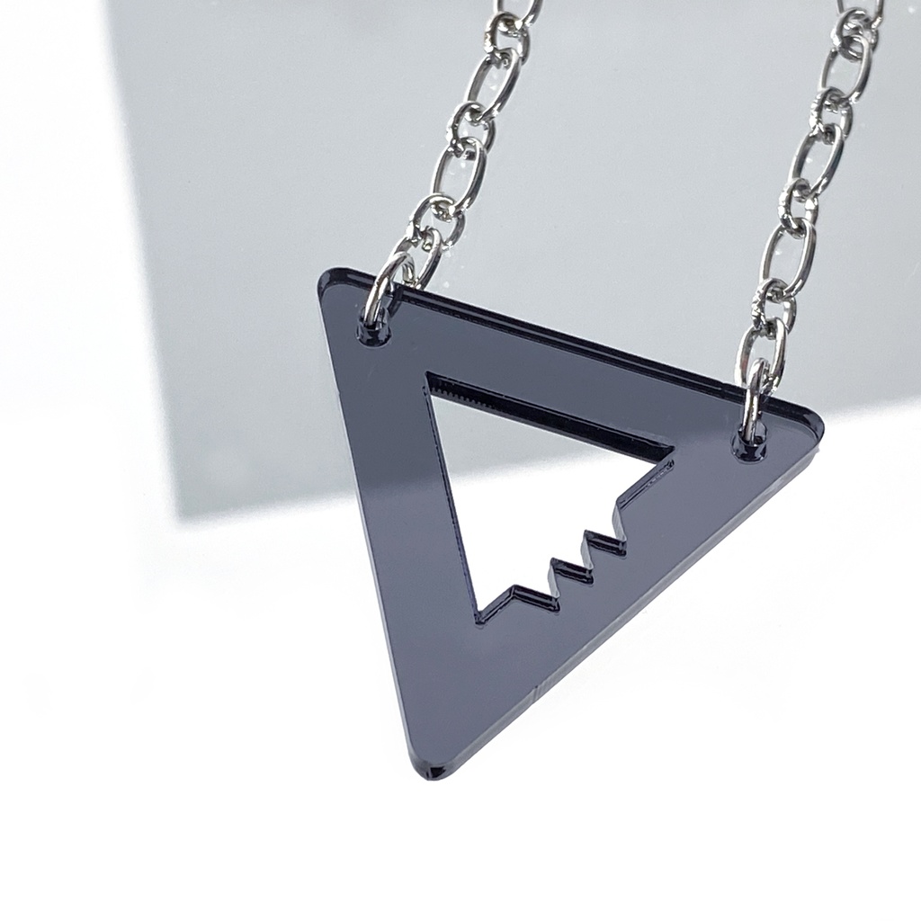 【傷心/DARK】ネックレス│アクリルアクセサリー  │ユニーク│ストリート│個性的│三角│メンズ