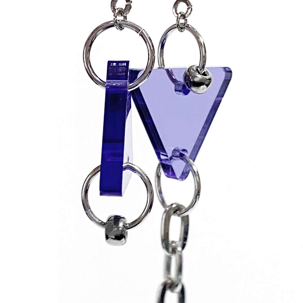 【chain_triangle/purple】ピアス・イヤリング│アクリルアクセサリー│││ユニーク│紫│モード系│ストリート系│おしゃれ|三角