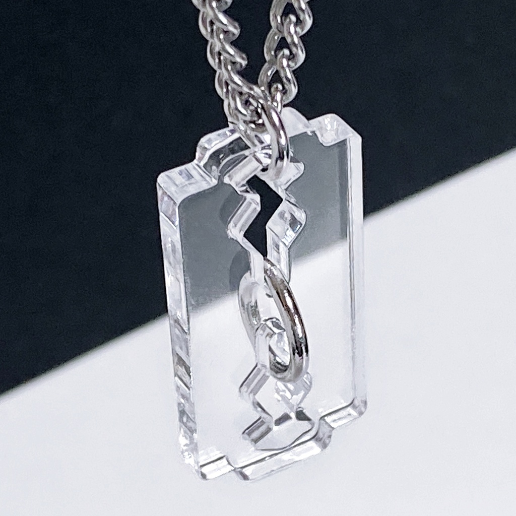 【カミヒトエ】ネックレス│アクリルアクセサリー│ユニーク│ストリート系|モード系|ロック│個性的│かっこいい│クリア│メンズ
