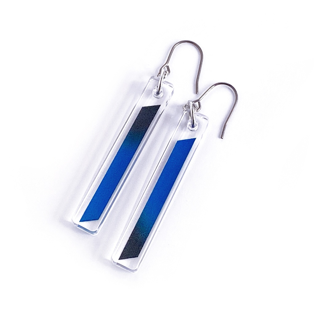 【clean/瑠璃】ピアス・イヤリング|アクリルアクセサリー|||モード系|ユニーク|個性的|ストリート系|メンズ|スティック|揺れる|青|和装|浴衣|着物