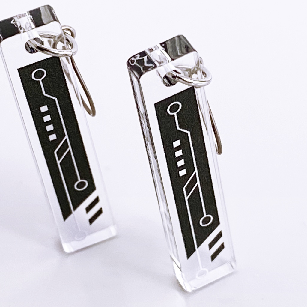 【input:monotone】ピアス・イヤリング│アクリルアクセサリー│││モード系│ユニーク│個性的│ストリート系|メンズ|基板|基盤|デジタル|SF