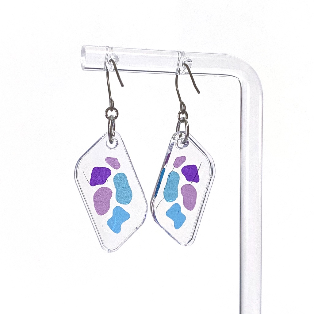【水面に滲む色】ピアス・イヤリング││アクリルアクセサリー|スタイリッシュ|かわいい|夏|きらきら|透明│揺れる│クリア
