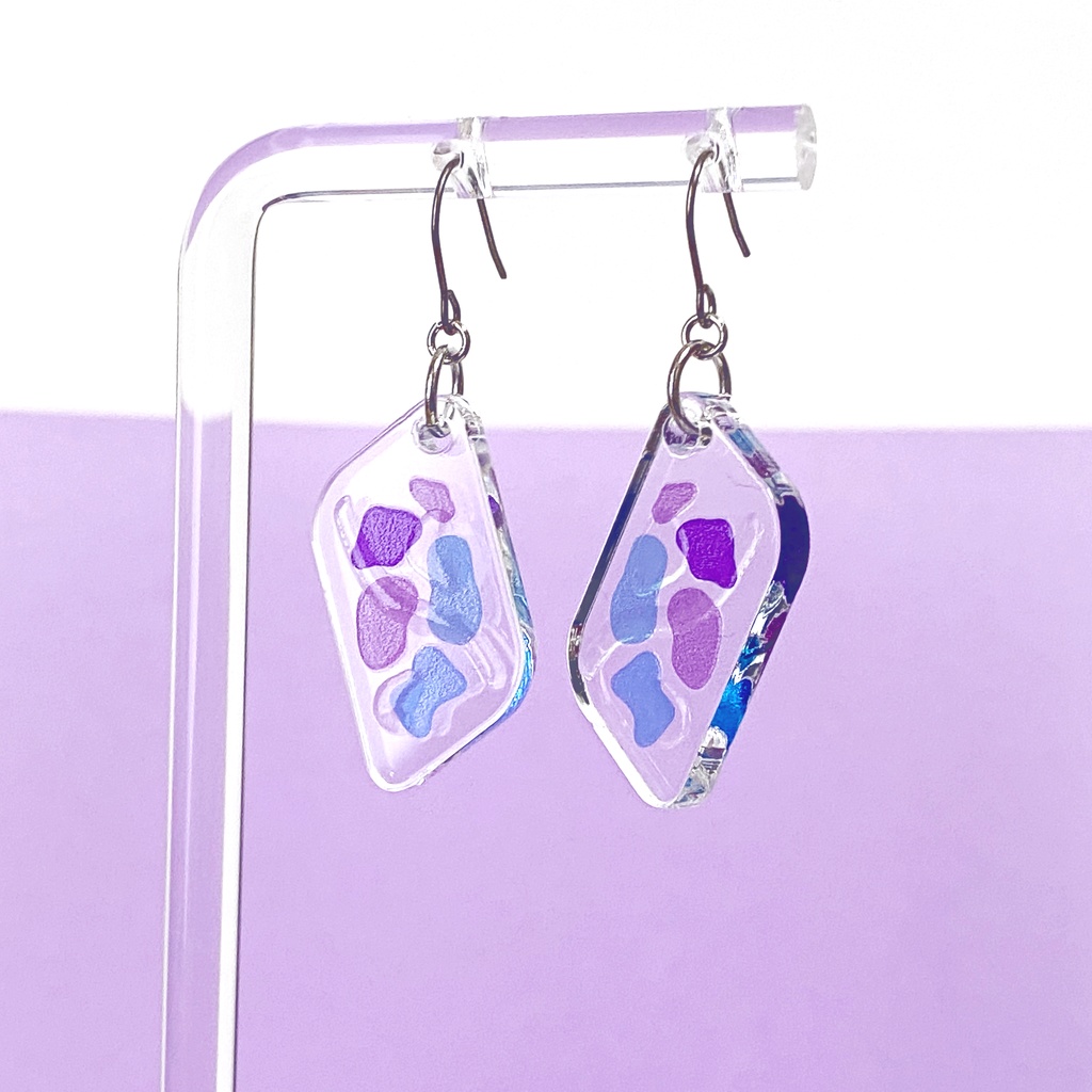 【水面に滲む色】ピアス・イヤリング││アクリルアクセサリー|スタイリッシュ|かわいい|夏|きらきら|透明│揺れる│クリア