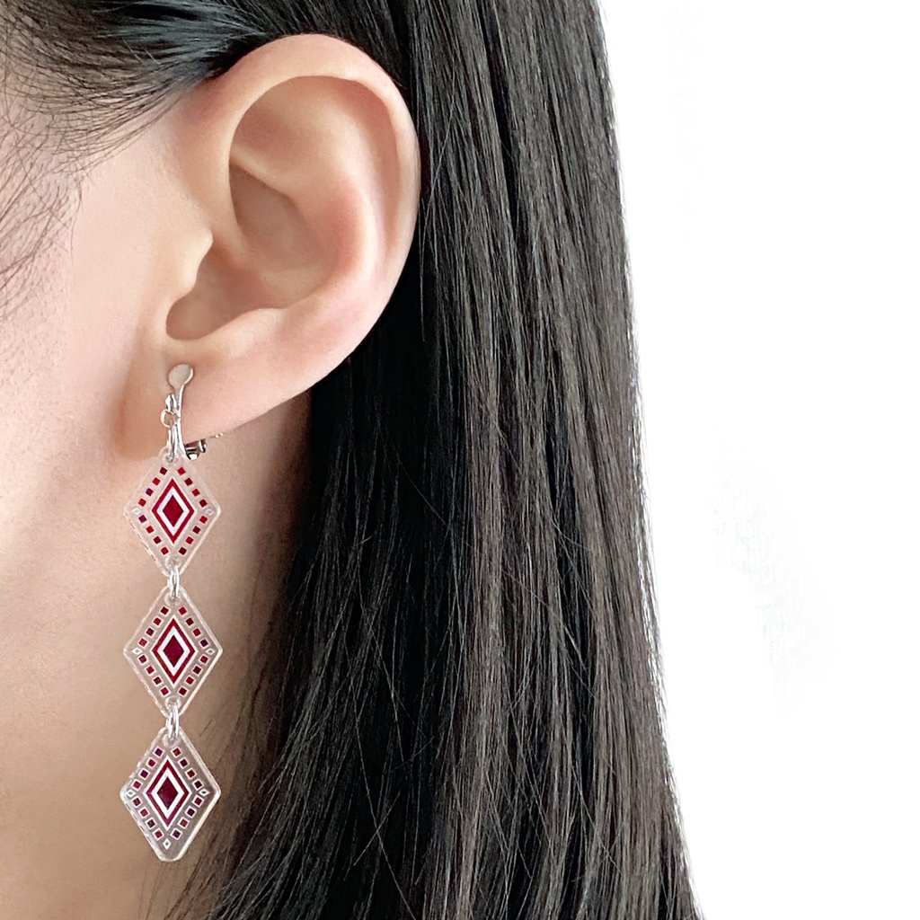 【bijou/blue】ピアス・イヤリング||アクリルアクセサリー|スタイリッシュ|青|水色|ダイヤ|アンティーク|透明|揺れる|クリア|フェイクピアス|ネイティブ