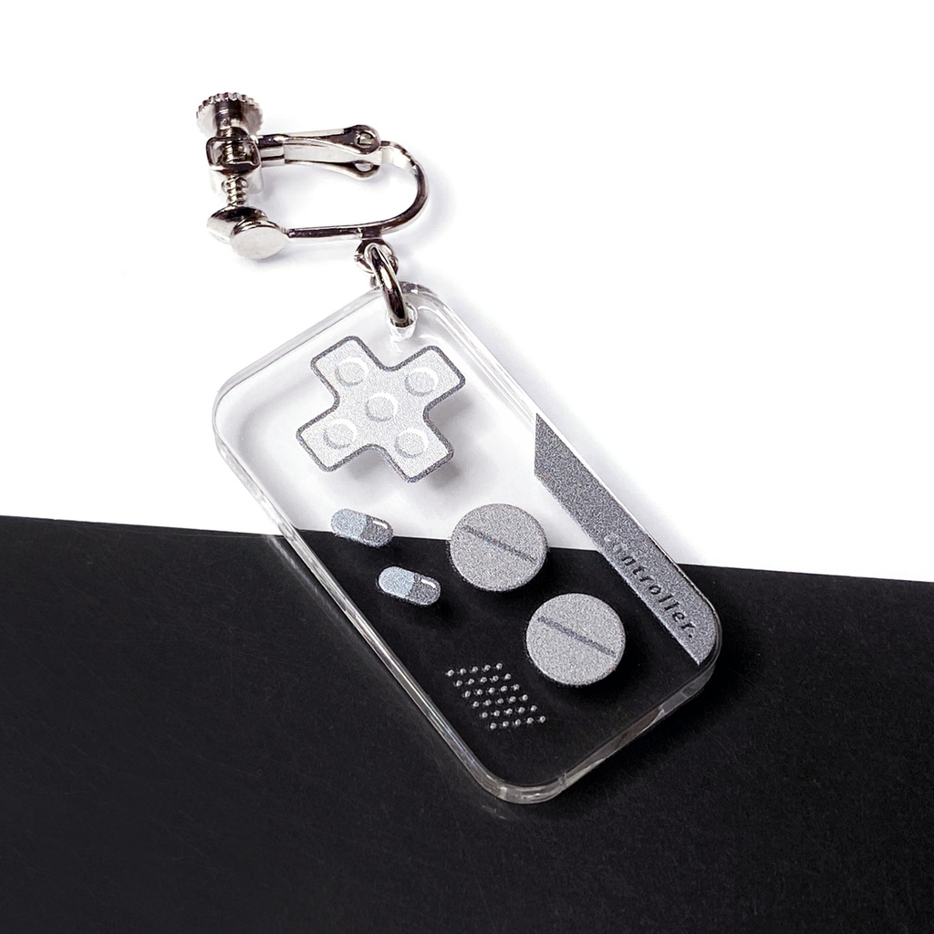 【controller】片耳用ピアス・イヤリング|アクリルアクセサリー||ユニーク|メンズ|病みかわ|個性的|カプセル|ストリート系|モード系|ロック|かっこいい|クリア|プレゼント|ゲーム