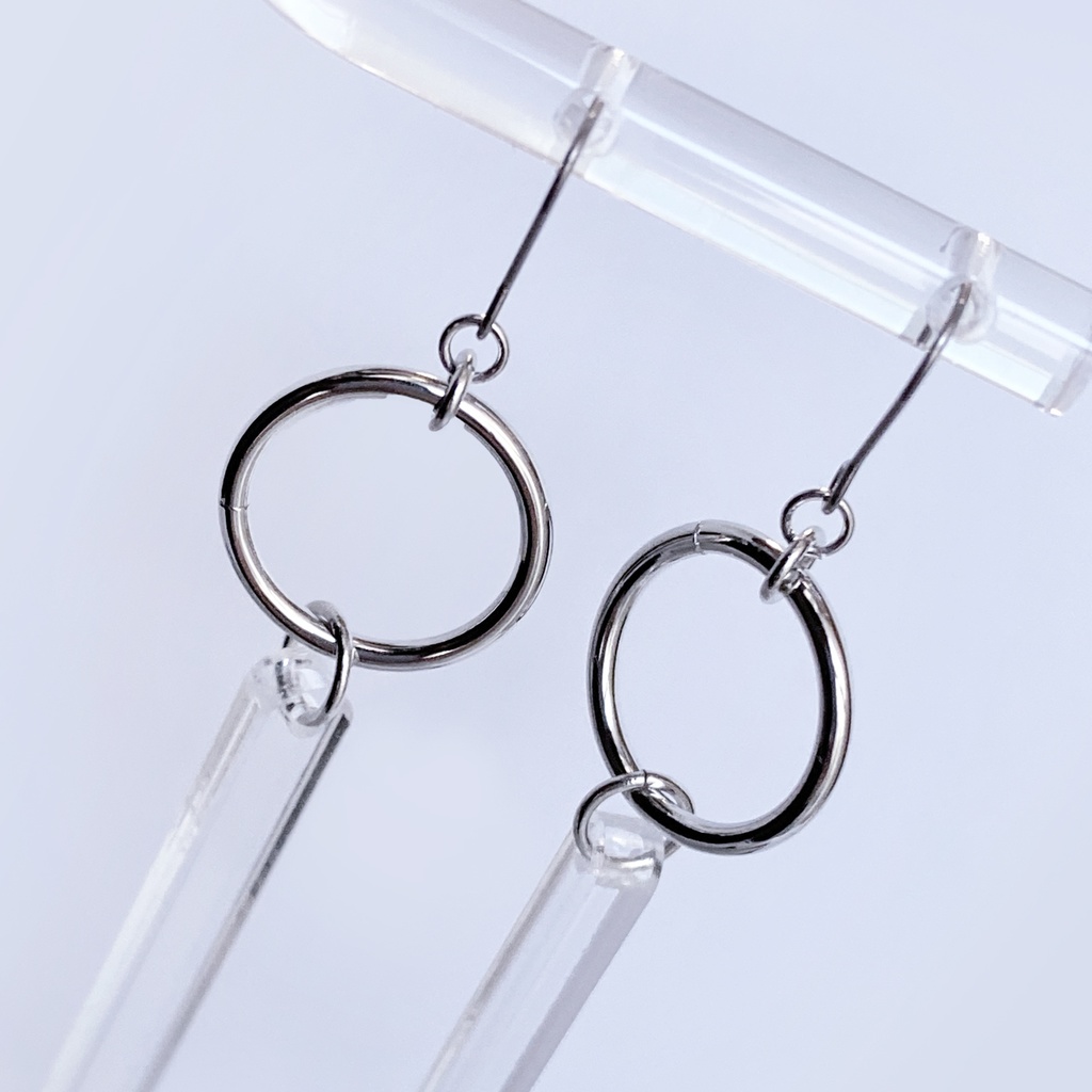 【air】ピアス・イヤリング|||アクリルアクセサリー|大ぶり|スタイリッシュ|スティック|夏|透明|揺れる|クリア|フェイクピアス|ユニセックス